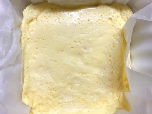バスク風チーズケーキの簡単な作り方