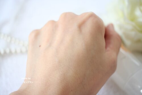 50代の首・顔のポツポツに?ぽろぽろとれる杏ジェルを正直レビュー|角質ケアの効果と使い方