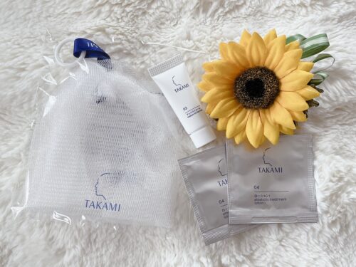 タカミスキンピール夏のつや肌特別セットはお得?50代がお試しキャンペーンをレビュー【期間限定】